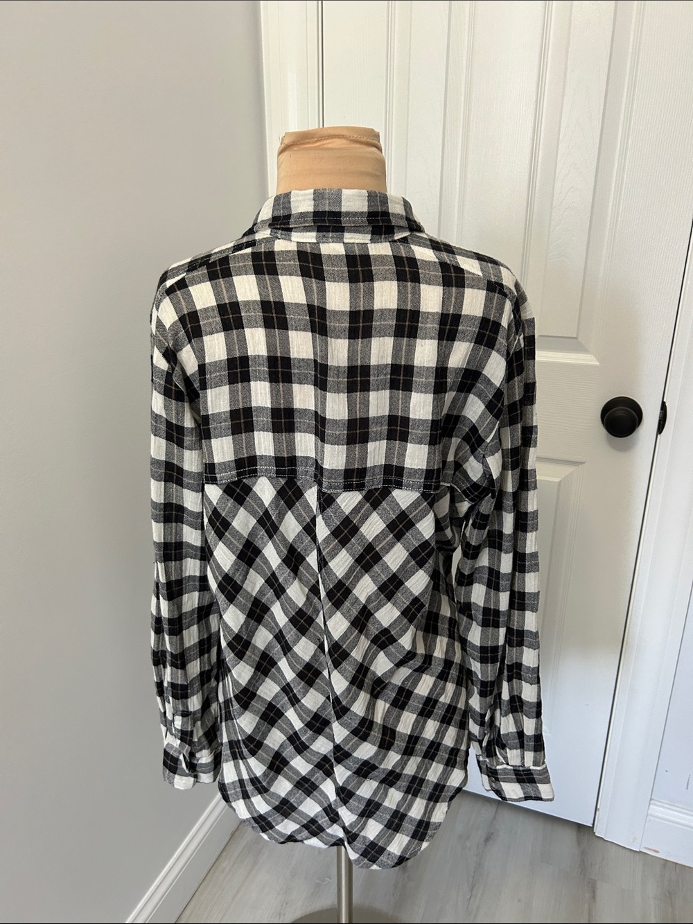 Free People Plaid Lace Up Shoulder Snap Up Shirt - Picture 6 of 8